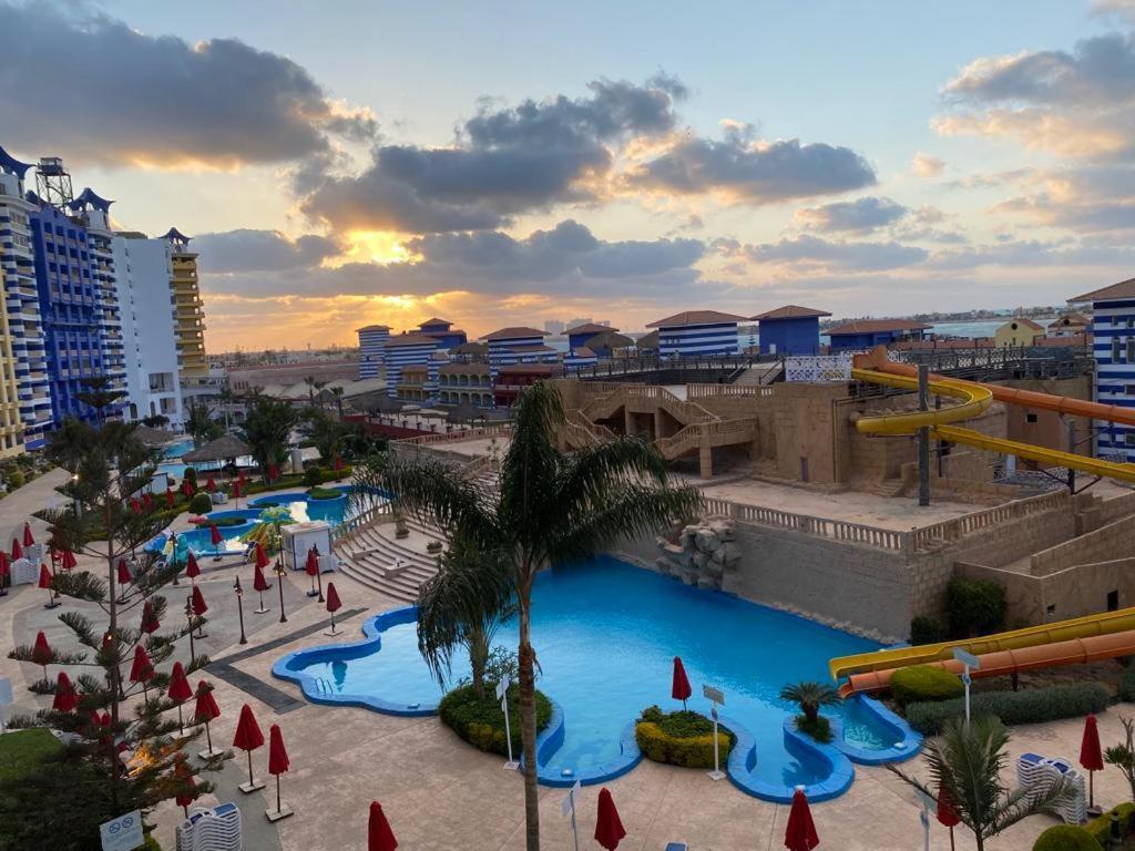 Porto Marina Resort Chalets Families Only El-Alamein Exterior foto
